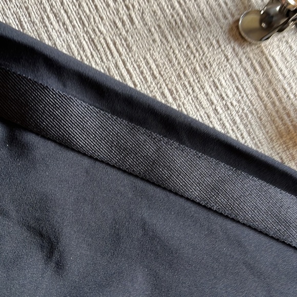 Athleta women’s joggers. Black sz 8. Like new. - Picture 7 of 7